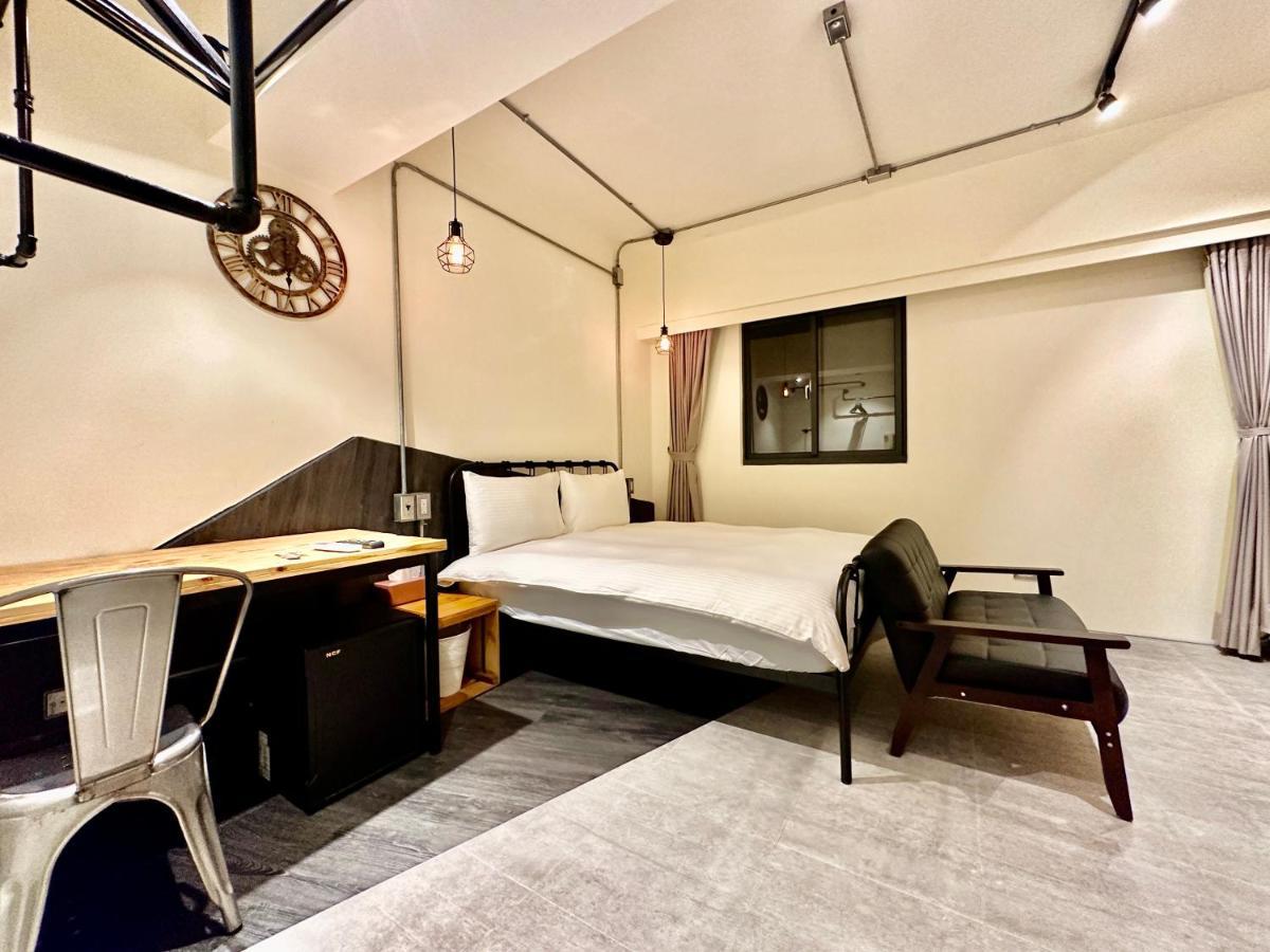 小鹿 Homestay 台中市 エクステリア 写真