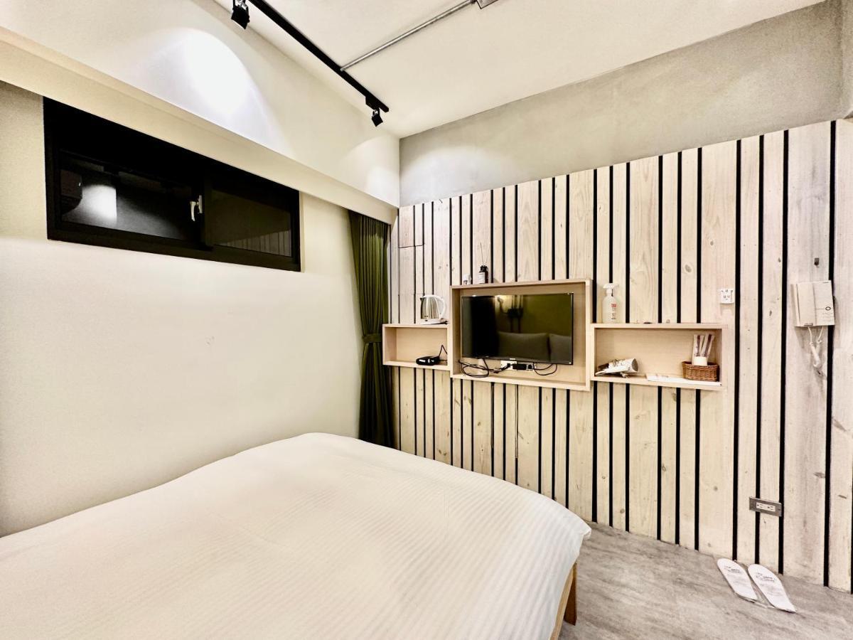 小鹿 Homestay 台中市 エクステリア 写真